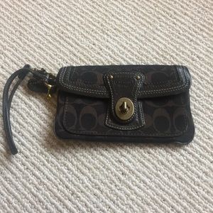 Excellent condition brown coach wristlet